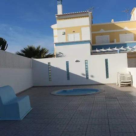 Europa House * Manta Rota