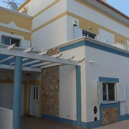 Europa House Casa de Férias *